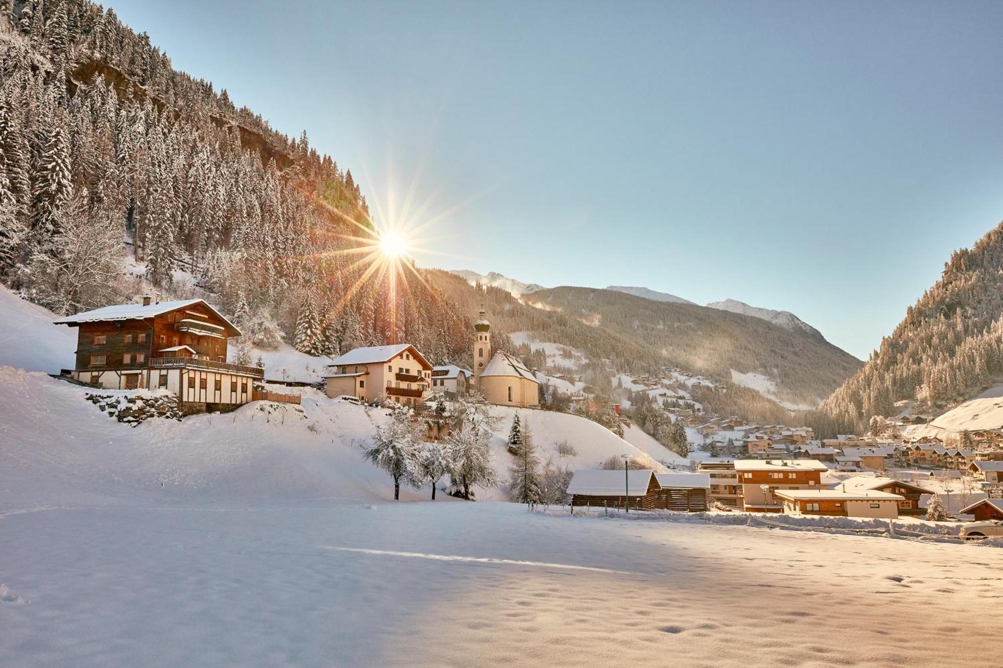 Hotel Alpenkoenigin - Sommer Silvretta Premium Card Inklusive See Exteriér fotografie